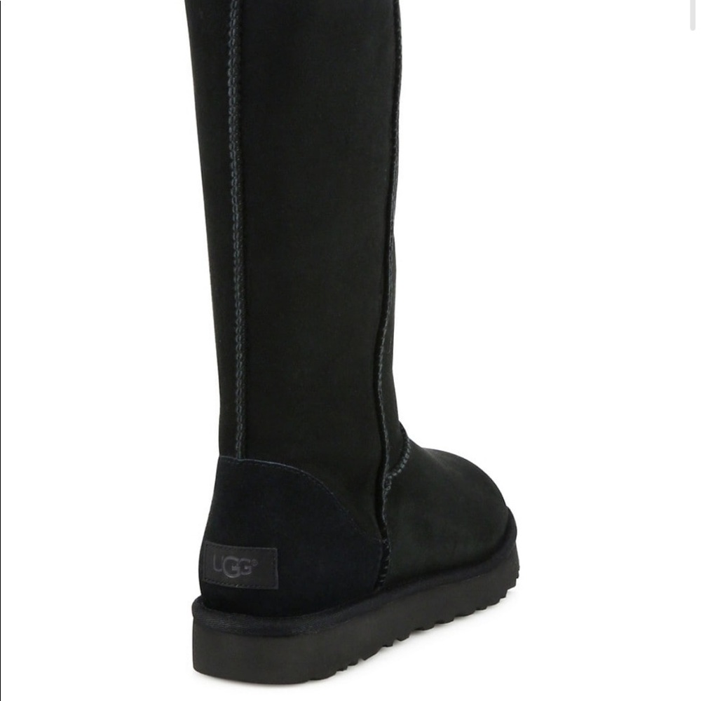 Uggs - image 2